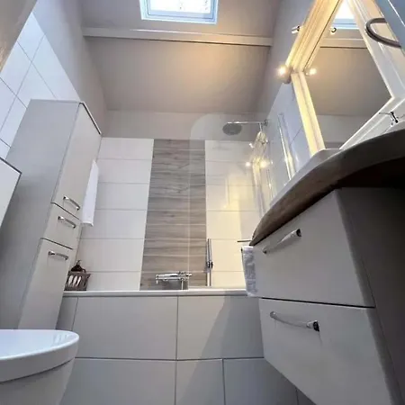 House Lexington Mit Sauna & Whirlpool Am Feriehus *