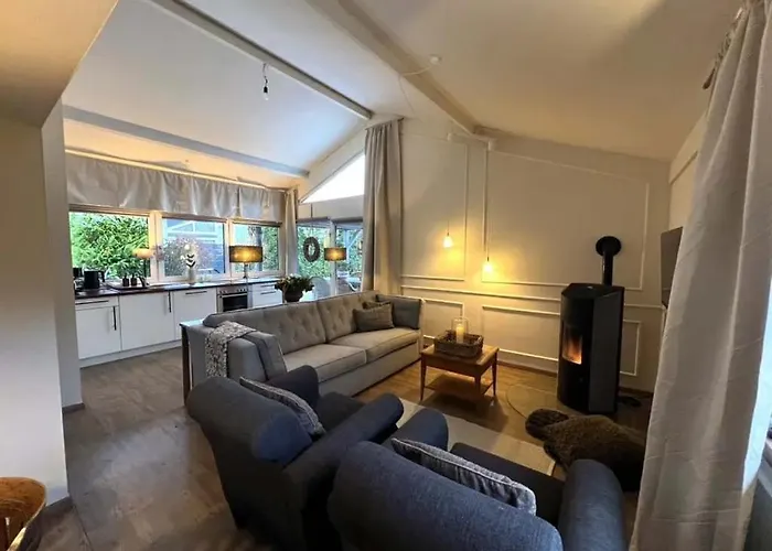 Holiday home House Lexington Mit Sauna & Whirlpool Am
