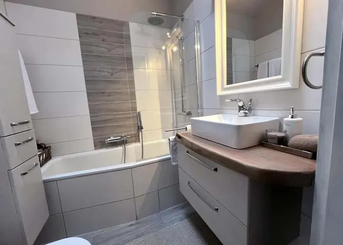 House Lexington Mit Sauna & Whirlpool Am Feriehus *