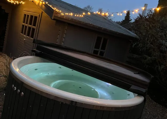 House Lexington Mit Sauna & Whirlpool Am *